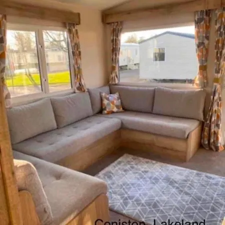 Coniston 28 * Flookburgh